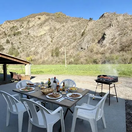 Neuf - Nature & Riviere - Terrasse Bbq * Clamensane